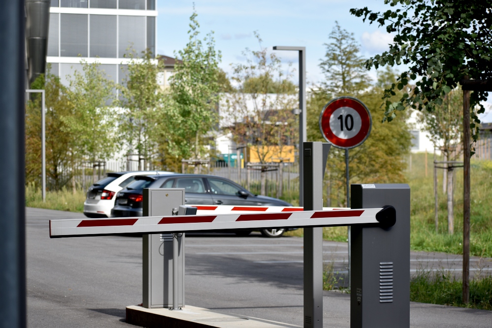 traffic physical security barrier